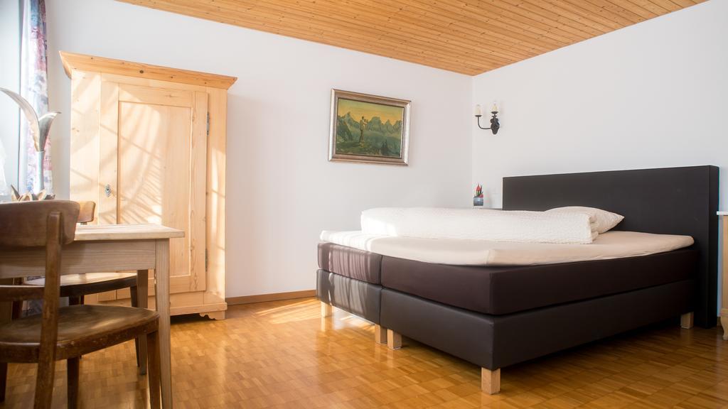 Hotel Badhof Альтштеттен Номер фото
